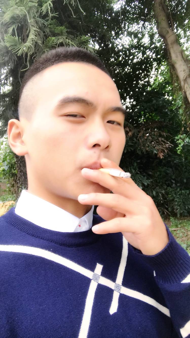挖掘机电工