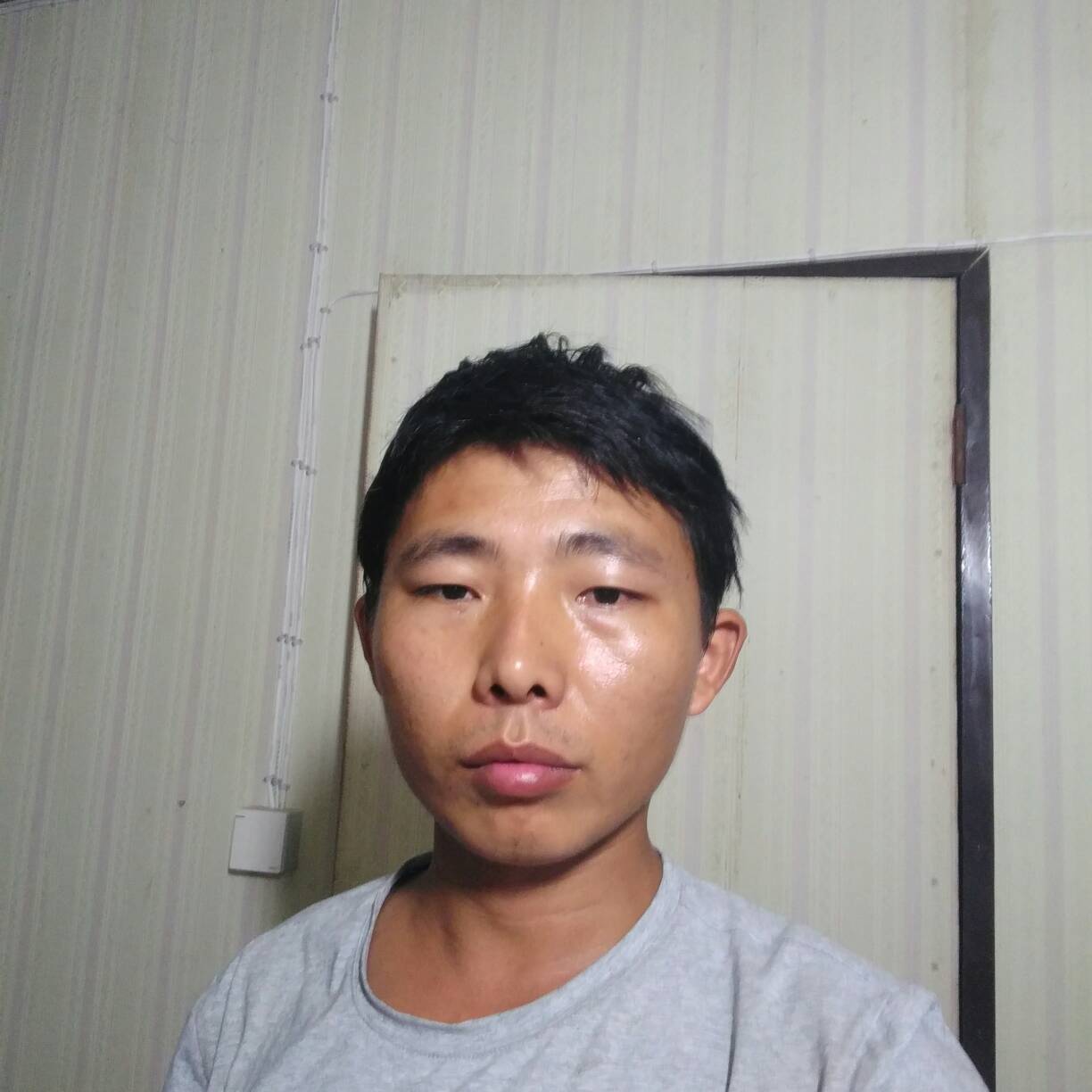 家具油漆维修美缝喷漆抛光
