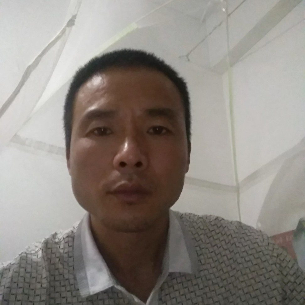 打墙挖沟铲灰打墙面砖打地面砖砖各种拆迁