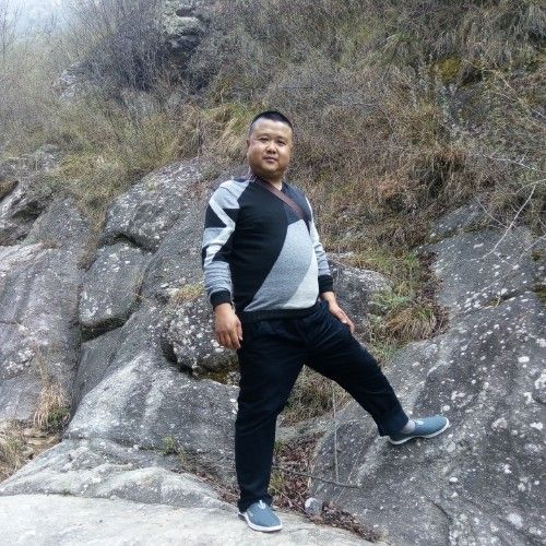 本人专业改水电安装，空调移机安装，保养加氟，维修，卫浴安装师傅，需要联系我电话15592655037，13109166840