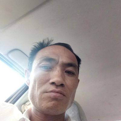 贴墙纸