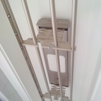 晾衣架安装晾衣架安装