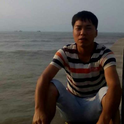 欢迎光临我的小店~预约服务，珠海宏超家电维修中心专注家庭维修十年，提供一站式上门服务，各类服务应有尽有包您满意，价格合理服务有保障，上门快服务好。家电维修类主要有空调、冰箱、洗衣机、热水器（电热水器、燃气热水器、太阳能热水器和空气能热水器）、燃气灶、抽油烟机、消毒柜、微波炉、饮水机、抽湿机、和小家电等；家电清洗类主要有热水器、空调、洗衣机和抽油烟机；安装类主要有空调、电视、热水器和厨卫电器；房屋维修类主要有水龙头（普通水龙头、洗手洗菜水龙头、浴室水龙头）、冷热水角阀、开关插座、灯具、五金挂件、门窗配件、和管