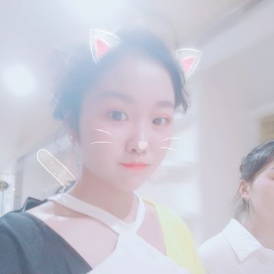 化妆造型美甲无
