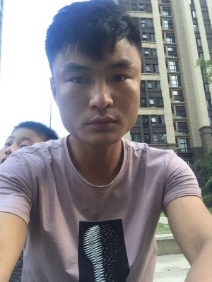 拆除打墙水电