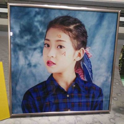 高清大型平板打印接单，彩色每平方22元，白色每平方23元，要加涂层的再加2元。进口uv打印防晒，防水全球最低价接单。