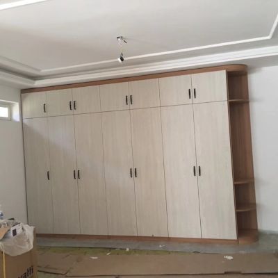 配音