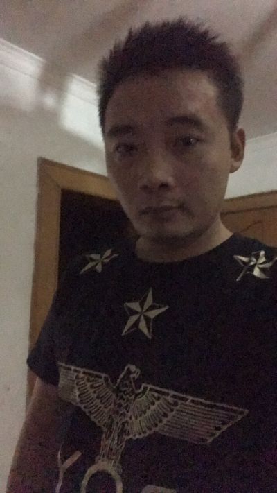 木工焊工成品安装套装门安装地板安装