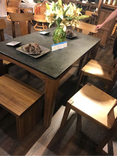 灯具马桶刷墙