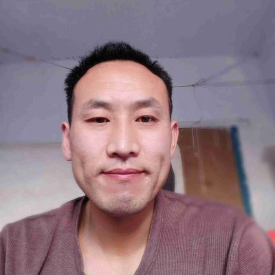 地板包楼梯，，质量哦哦滴