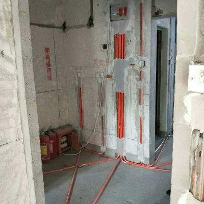 人，要么像辣椒一样有脾气。要么像白菜一样有层次。要么像莲藕一样有心眼。 可我做不到！我就像一根甘蔗，直，不会拐弯抹角，一就是一，二就是二。