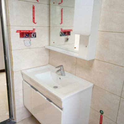 专业卫浴安装晾衣架安装灯具安装橱柜安装