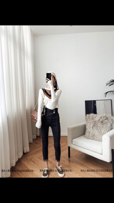 集成吊顶安装蜂窝大板