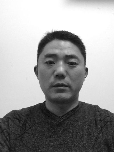 窗帘挂画白板桌椅板凳按装按装电视窗帘按装挂画