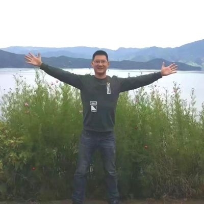 “中国好声音”合川赛区海选赛激烈进行中。
净源鑫环保家政公司为“中国好声音”的参赛者们加油助威。——“中国好声音”合川赛区赞助商授牌仪式。
净源鑫环保家政公司主体为一群年轻人。
主营业务为:除甲醛，净水，家政。
合作联系电话023-42860881，公司地址宝龙广场。
净水机伊比特全重庆各区县火热招商中……