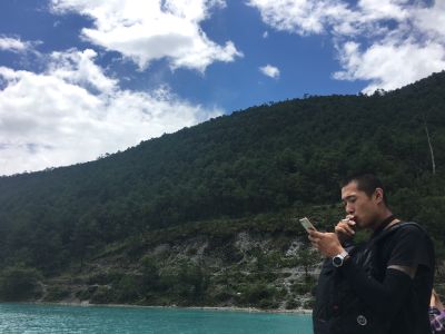 安装护栏网