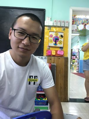 安装墙纸墙布安装墙布墙纸