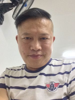 晾衣架窗帘窗帘衣架安装