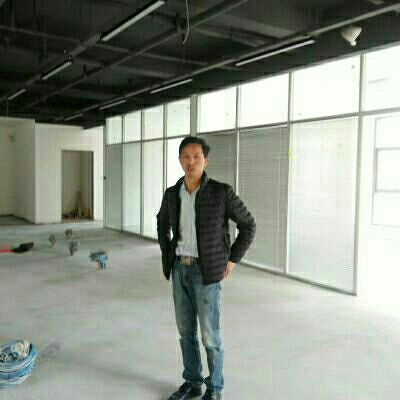 广场内～果汁满满