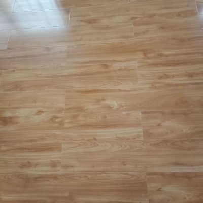 木地板壁纸木地板安装