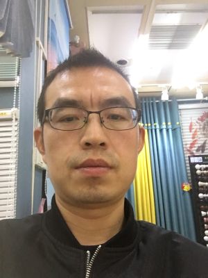 窗帘相框安装