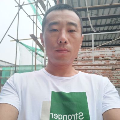 油工刮腻子