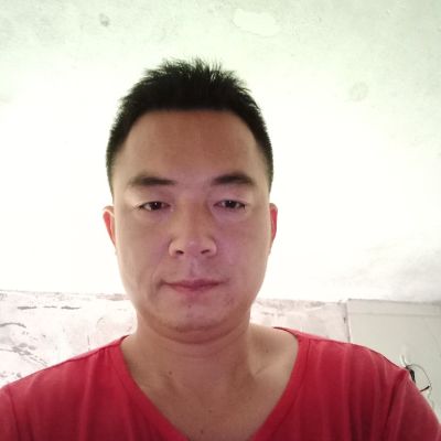 驾驶砸墙搬家