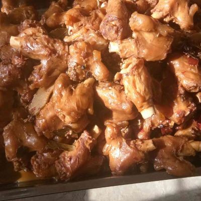 餐饮