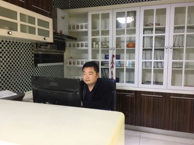 全屋定制橡木整体橱柜烤漆整体橱柜整体衣柜酒柜