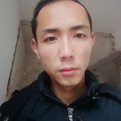 卫浴灯具安装