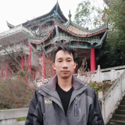 宏金龙装饰
         承接：家居装饰.门面装修.各式共公场所等…整体一站式装修服务！
      另设便民服务：专业水、电、弱电、消防管道安装、维修，洁浴、卫浴、热水器，电冰箱，冰柜，洗衣机、油烟机、空调、修理安装等…
   开门换锁！管道疏通！便池，马桶，地漏，托帕池，洗碗池等等……专业性疏通！
      特别针对一顽固性的油污管道疏通处理，有独特性的能力！高难度的疏通！快捷性抢修！沟道，化粪池疏通与清理！有专车吸污！高压疏通车，疏通！
        改管，换道！厕所漏水处理！更换安装高空外墙