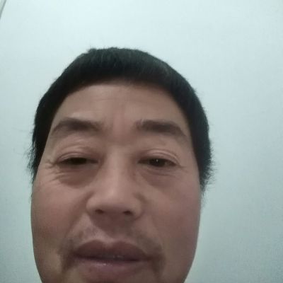 贴砖砌墙抹灰