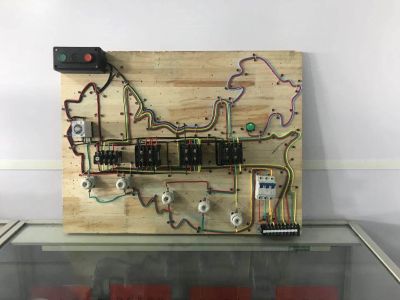 维修电工水暖管工家电灯具安装