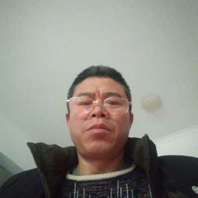 装修木工安装实木木工工五金电丶焊楼梯扶手