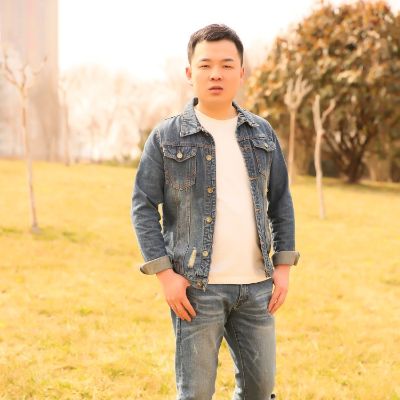卫浴灯具安装