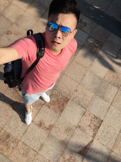 家具收尾装3个小门，衣通，打玻璃胶之类的