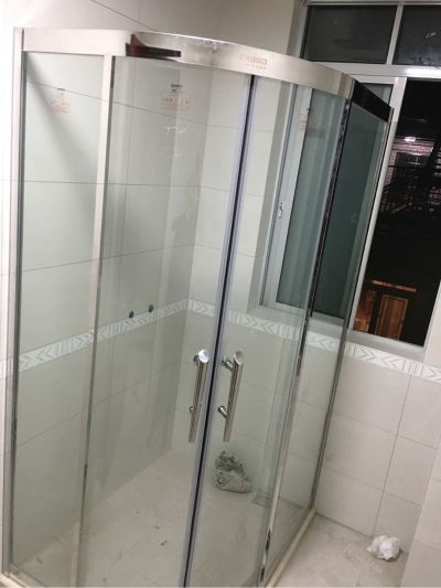 淋浴房安装淋浴房安装