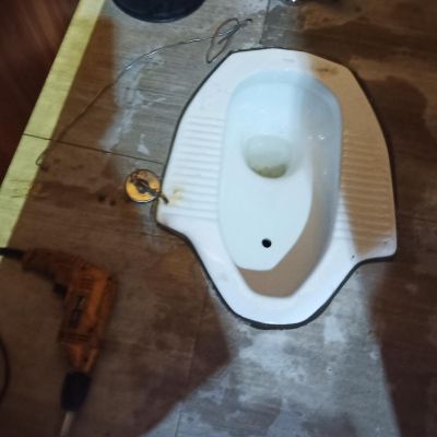 疏通下水道