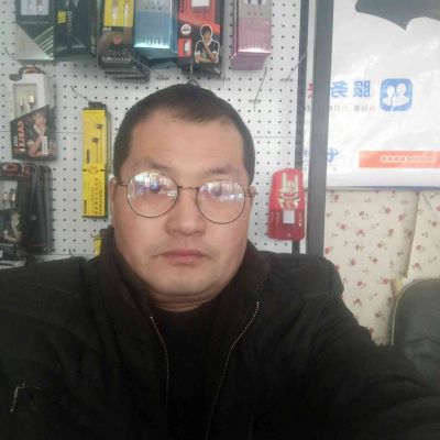 来店办理业务送礼品，优惠。