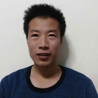 贴瓷砖