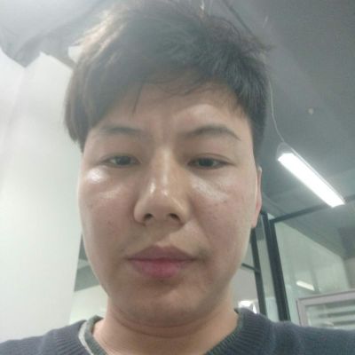 安装维修灯具