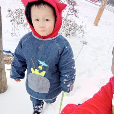 墙布窗帘安装窗帘墙布安装