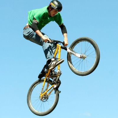 强益装修工程专业水电安装刮大白