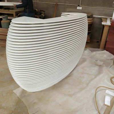 专业定做各种烤漆吧台   各种展示柜  烟酒柜  珠宝柜  化妆品柜台  超市架子   水果架子   杂粮柜  仓储架子