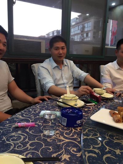 集成吊顶墙板木工施工瓷砖美缝拉货送货