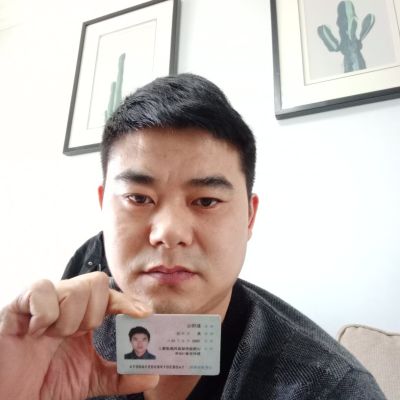 安装晾衣架灯