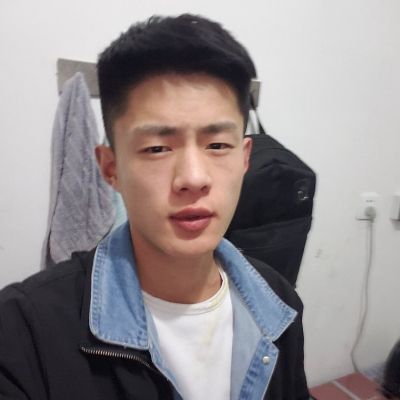 木门安装师傅