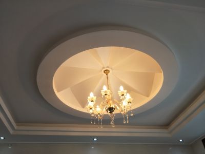 我在这儿等着你过来