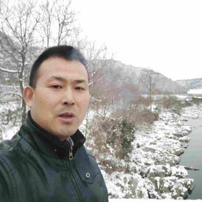 墙面处理墙面刮腻子