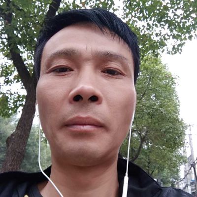 做一个让您满意的手艺人(木工)吊顶，打柜子，装门，铺地板